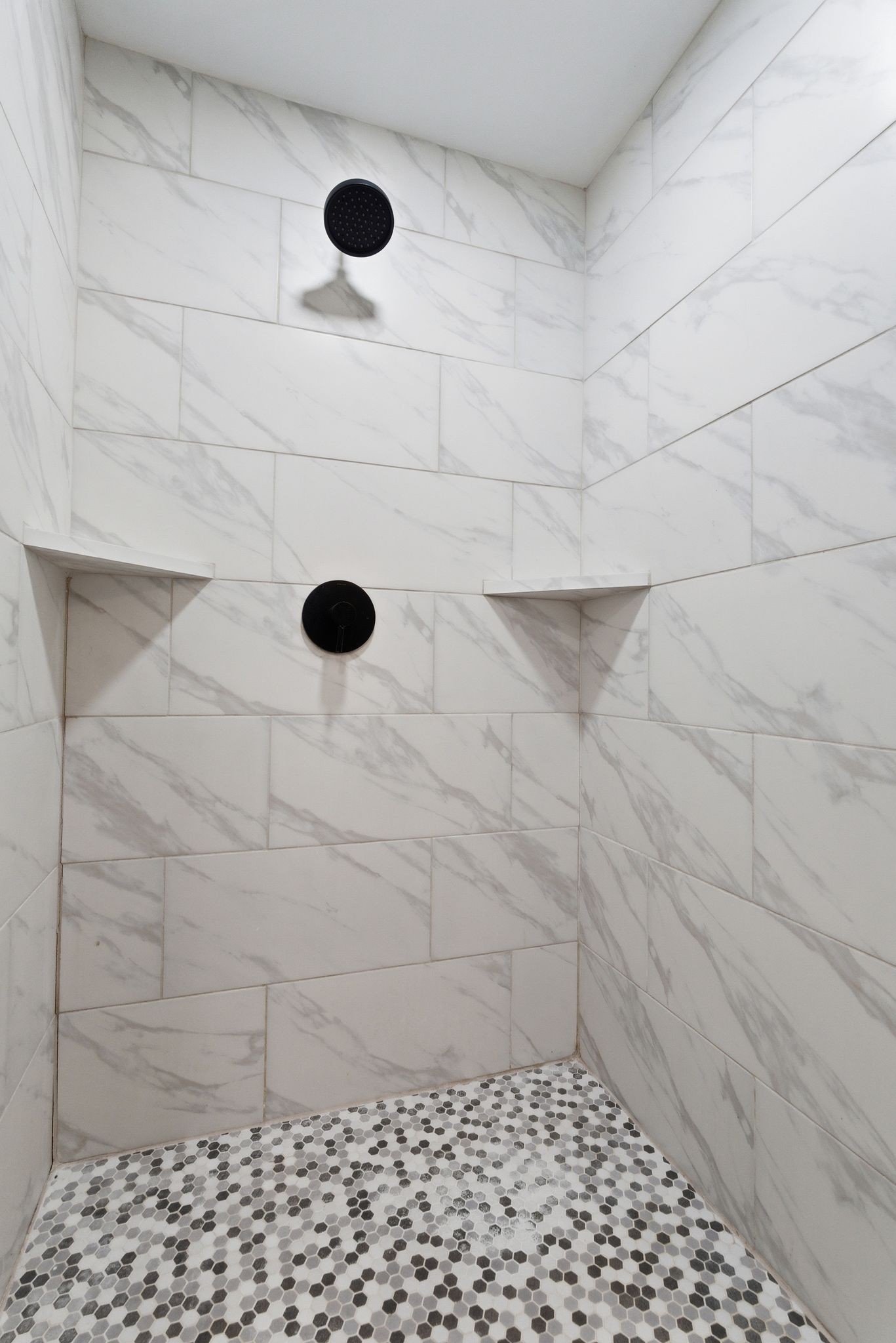 2635 McBrides Branch Road Beechgrove, TN 37018 - Photo 25 of 48 a bathroom with a shower