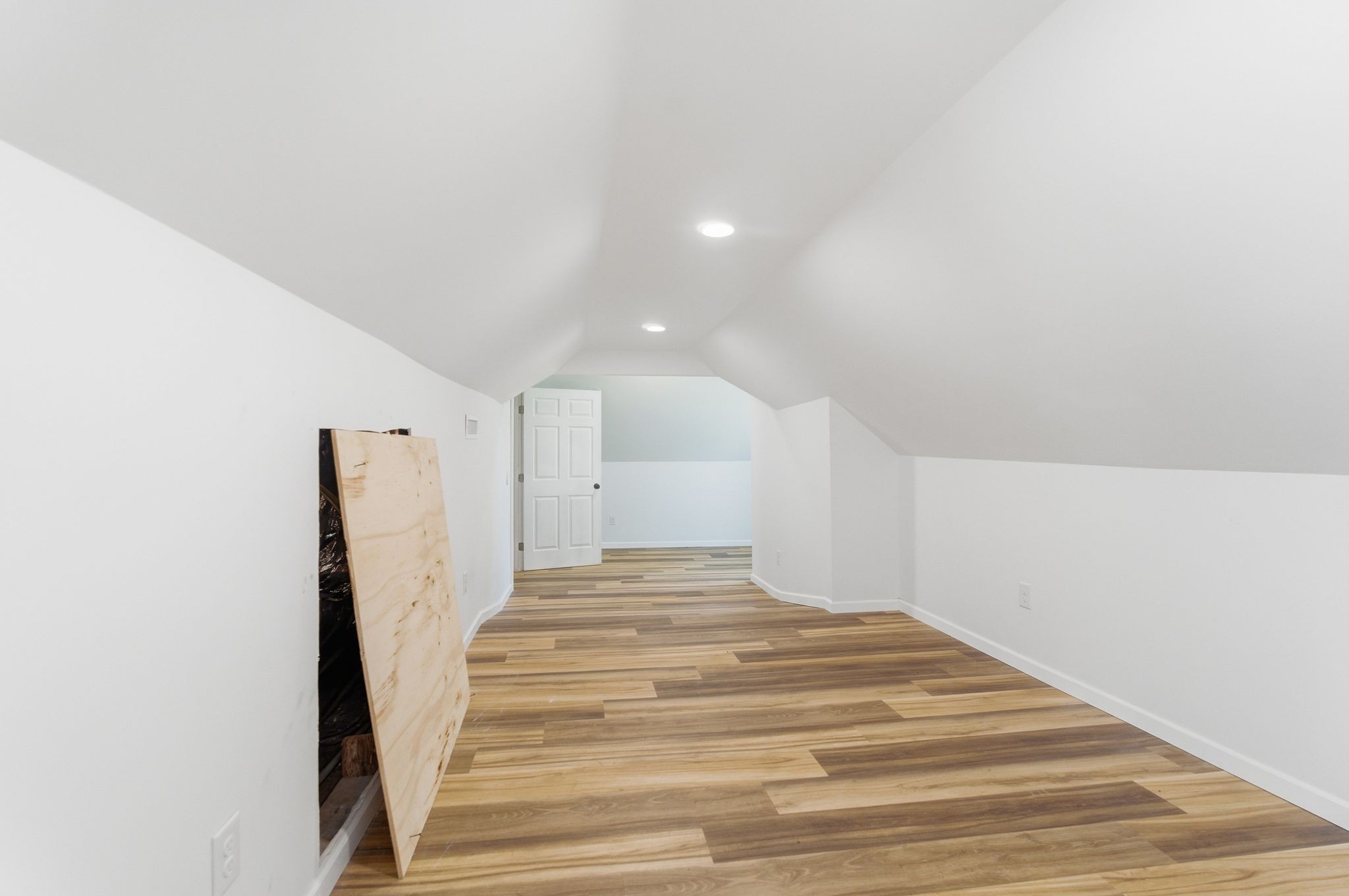 2635 McBrides Branch Road Beechgrove, TN 37018 - Photo 30 of 48 a view of entryway