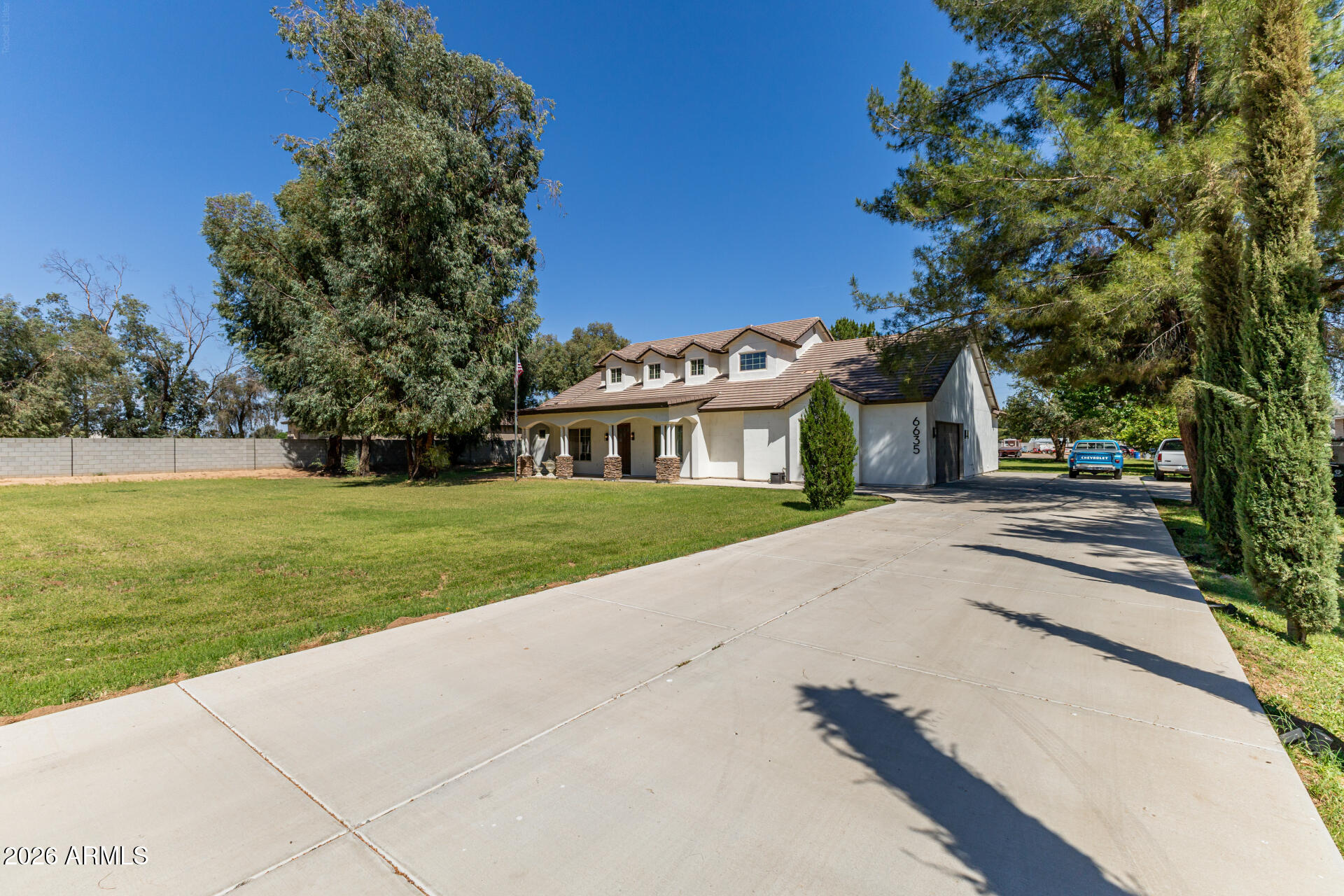 6635 North Citrus Road Waddell, AZ 85355 - Photo 3 of 64