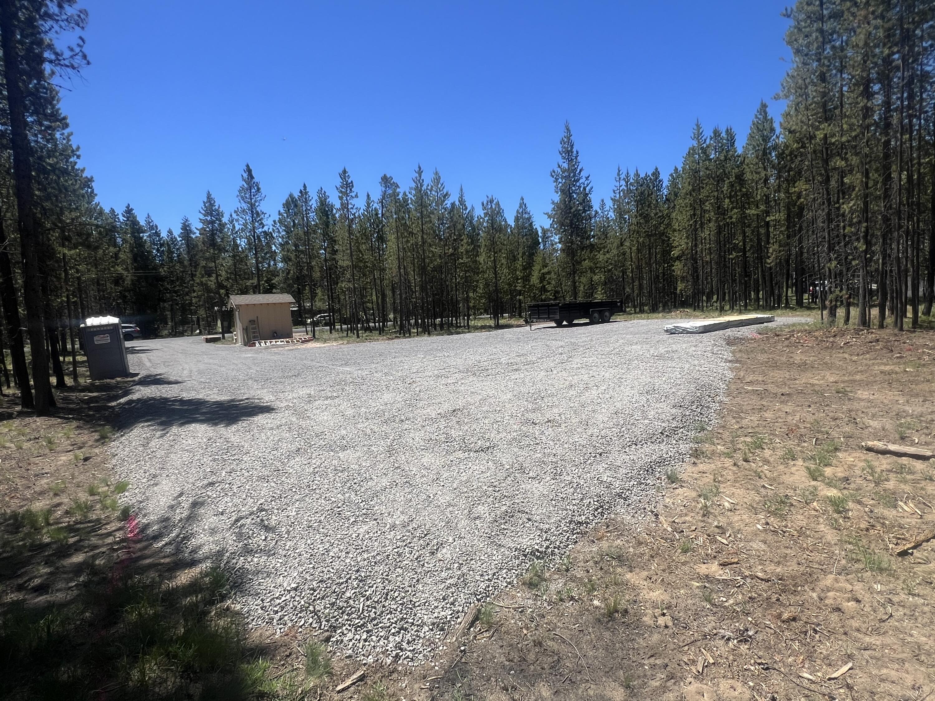 17216 Covina Road Bend, OR 97707 - Photo 6 of 7 IMG_2453