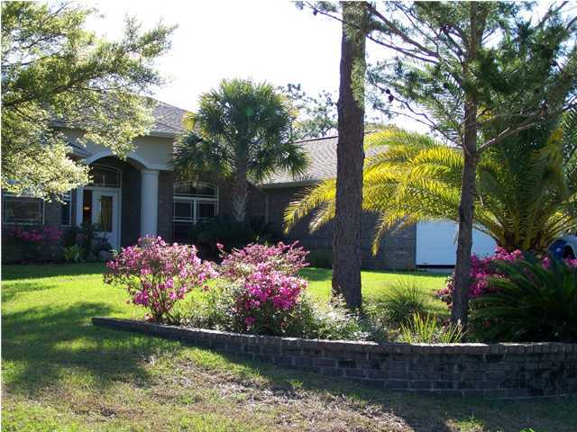 2555 Cove Road Navarre, FL 32566 - Photo 2 of 32