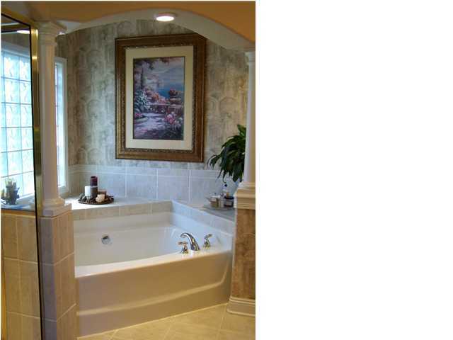 2555 Cove Road Navarre, FL 32566 - Photo 21 of 32