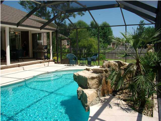 2555 Cove Road Navarre, FL 32566 - Photo 9 of 32
