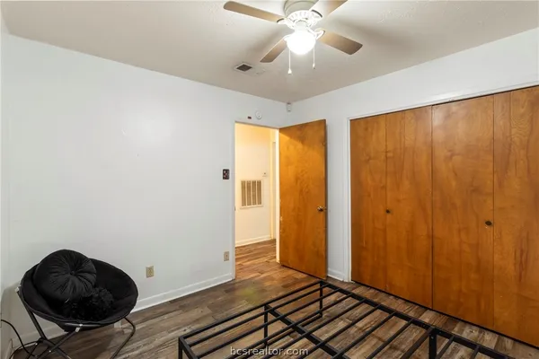 $279,900 | 3909 Olive Street, Bryan, TX 77801