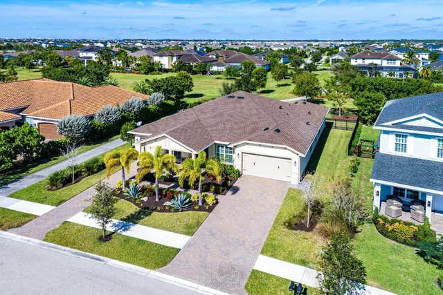 $875,000 | 940 Hookline Circle, Loxahatchee, FL 33470