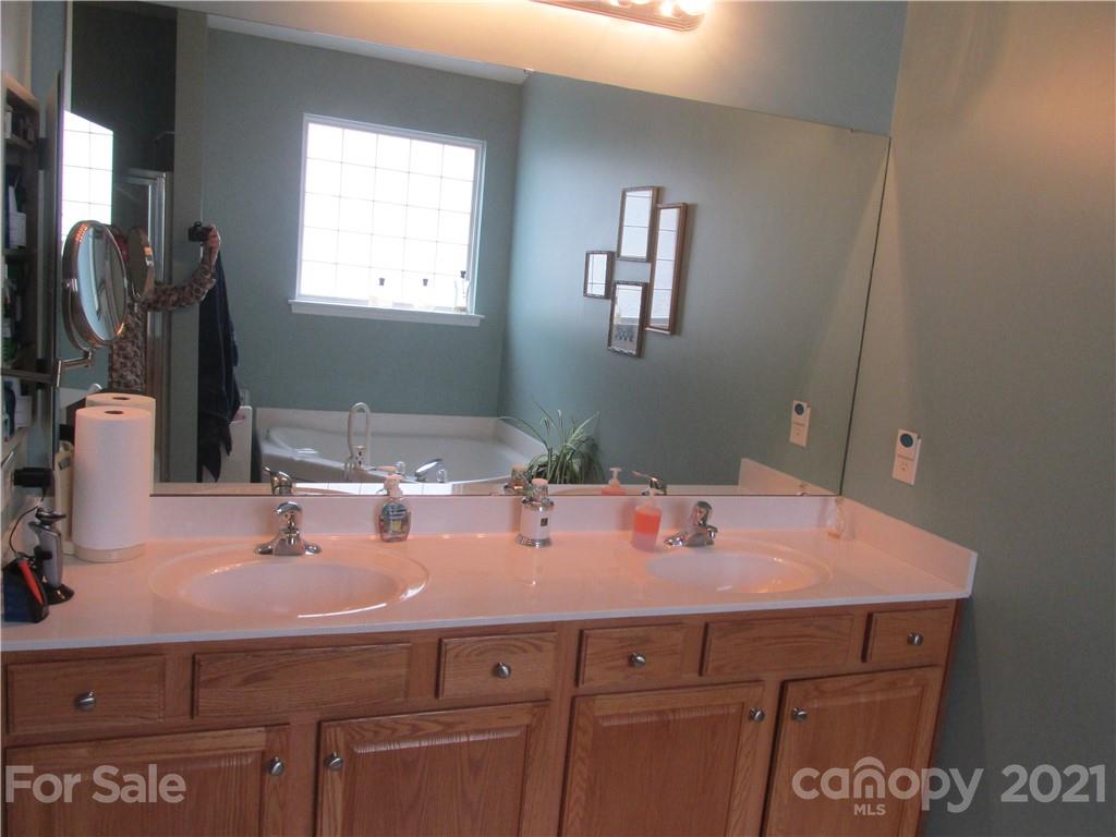 3241 Sapphire Lane Fort Mill, SC 29708 - Photo 17 of 28