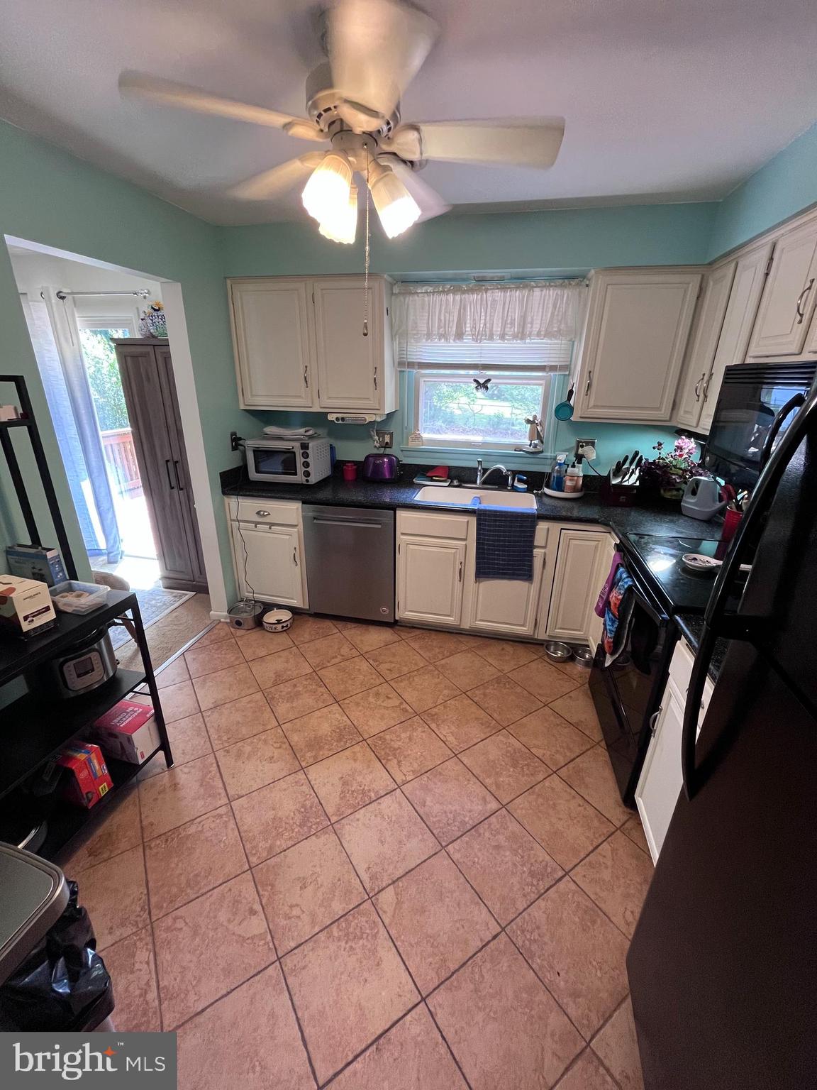 14817 Viewcrest Road Southwest Cumberland, MD 21502 - Photo 11 of 25