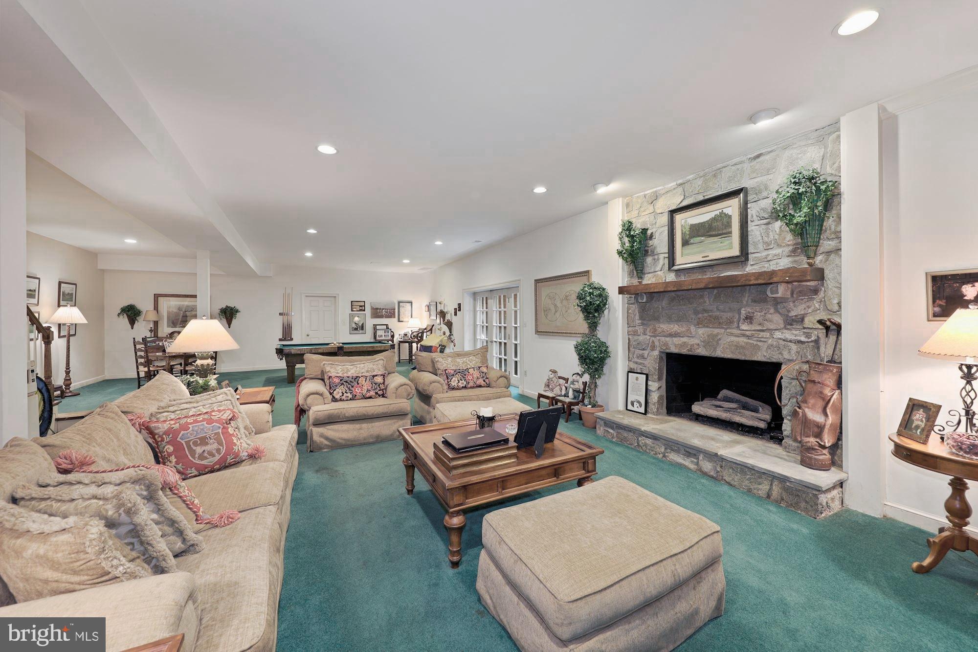 8900 Burdette Road Bethesda, MD 20817 - Photo 29 of 30 spacious recreation room