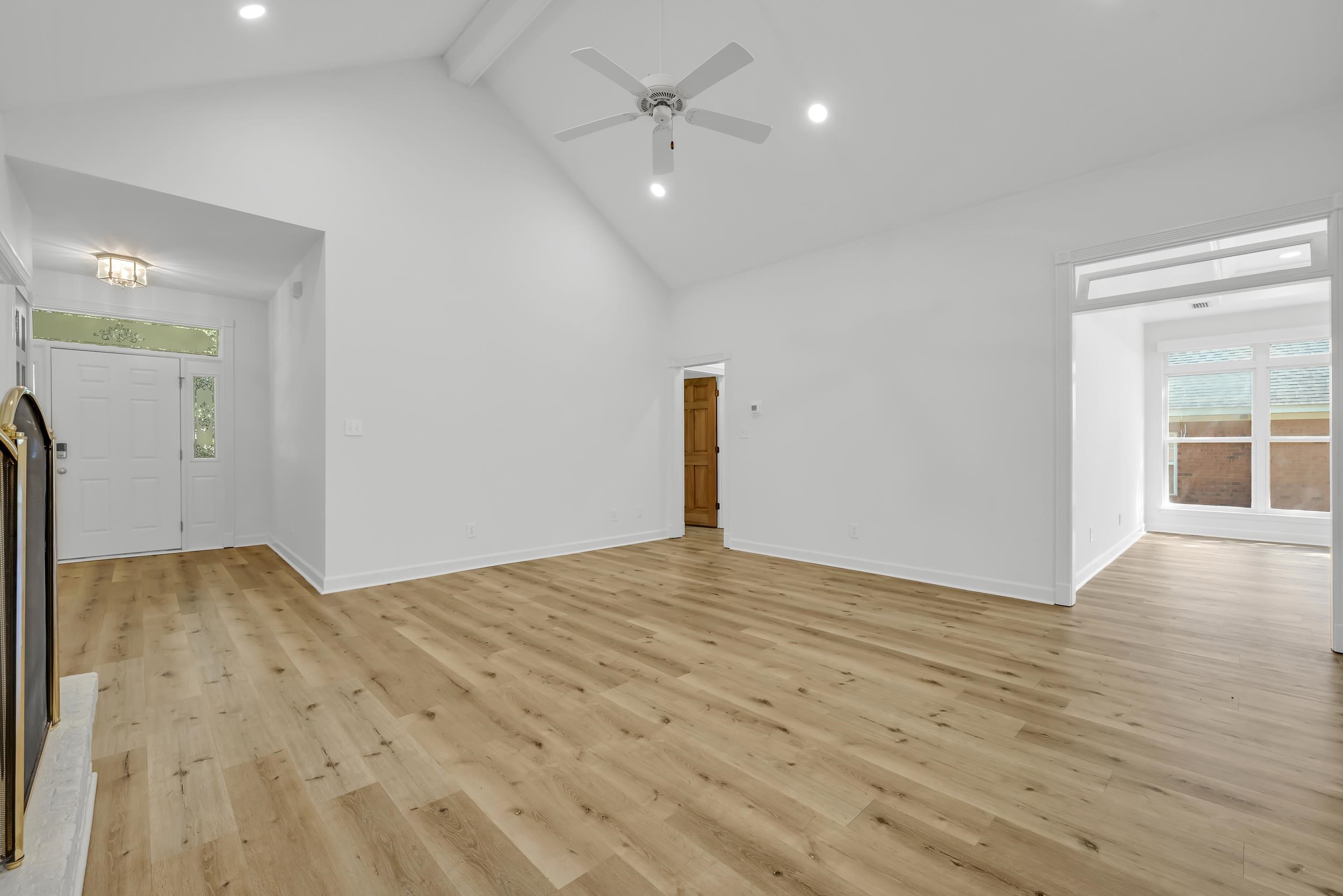 127 Wedge Loop Fairhope, AL 36532 - Photo 17 of 32 Living Room