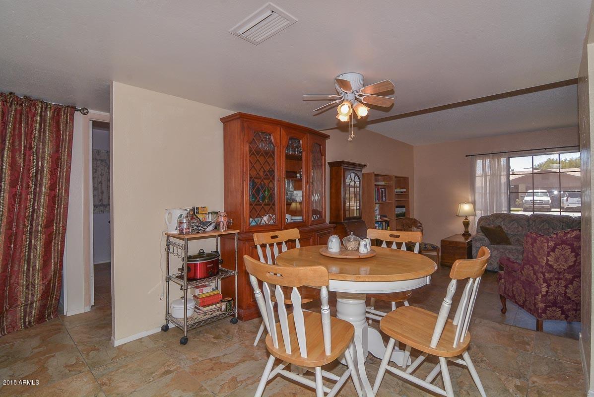 5254 West Redfield Road Glendale, AZ 85306 - Photo 5 of 28 Dining Room2