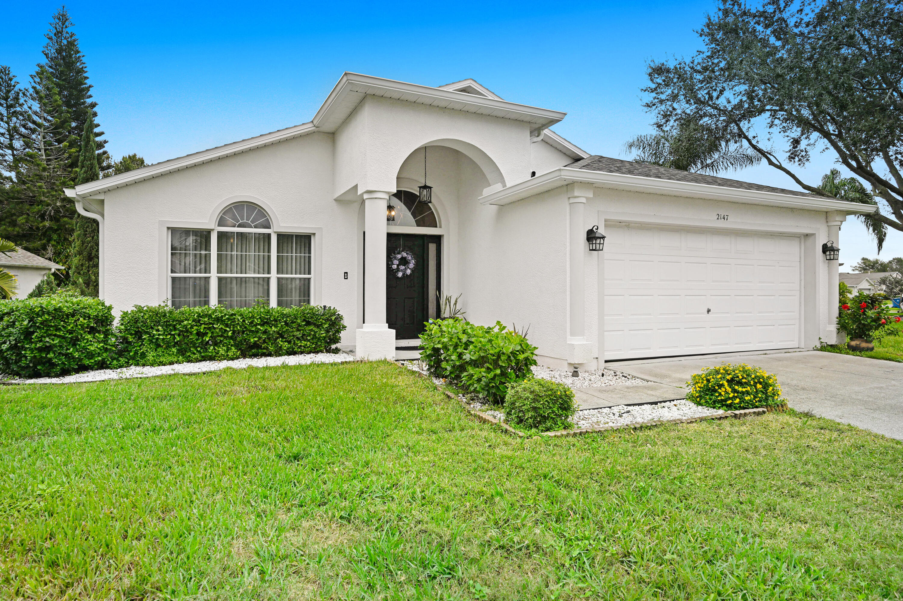 2147 Spring Creek Circle Palm Bay, FL 32905 - Photo 1 of 38 DSC_7034
