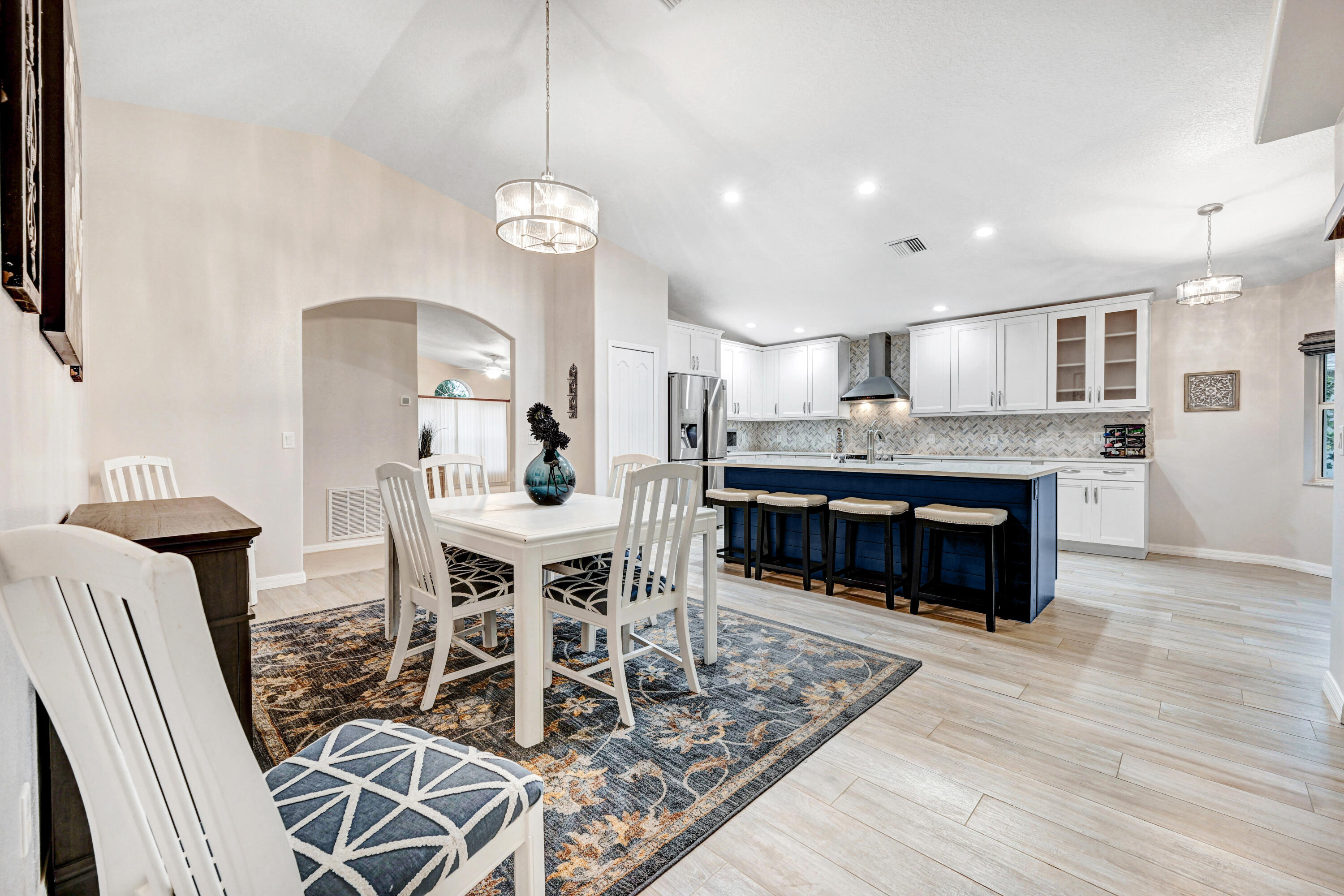 2147 Spring Creek Circle Palm Bay, FL 32905 - Photo 11 of 38 DSC_7088