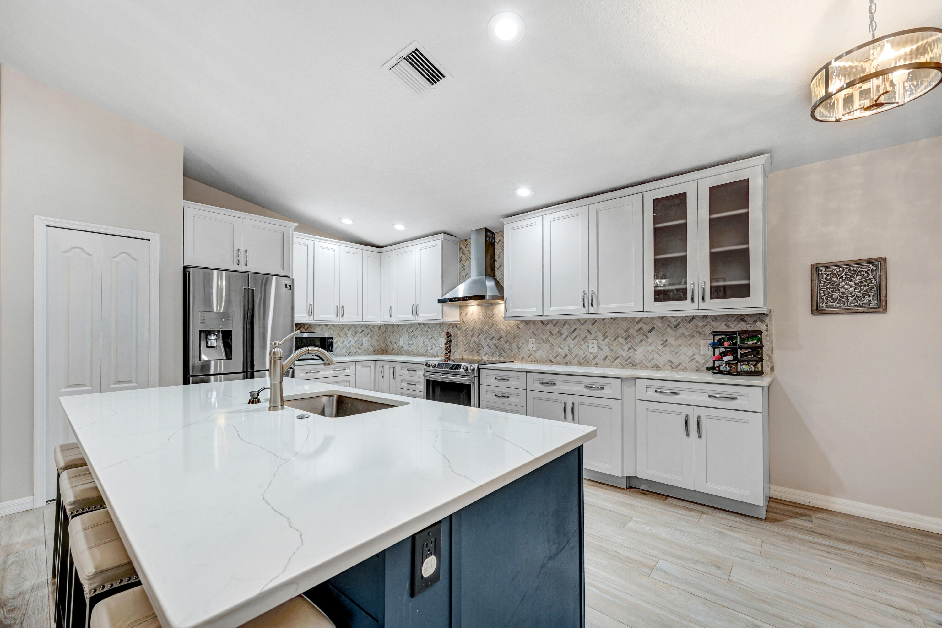 2147 Spring Creek Circle Palm Bay, FL 32905 - Photo 12 of 38 DSC_7109