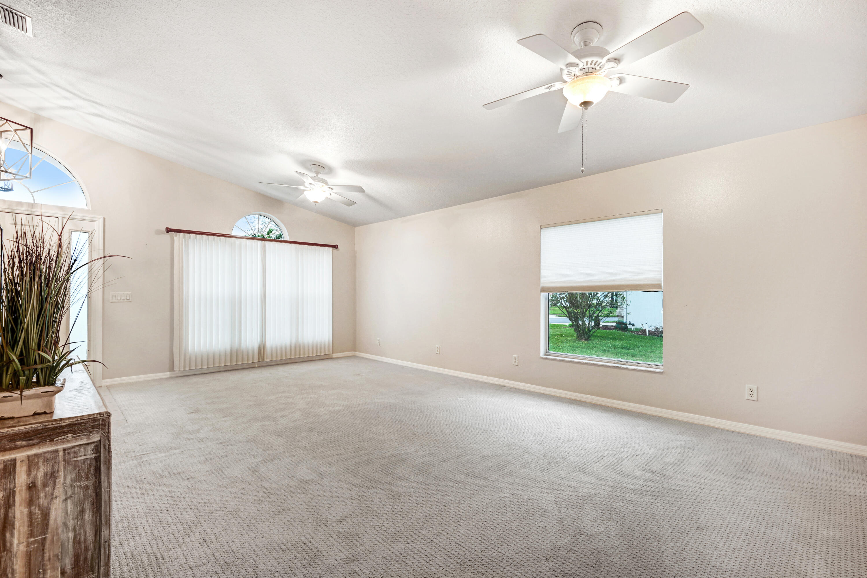 2147 Spring Creek Circle Palm Bay, FL 32905 - Photo 21 of 38 DSC_7079
