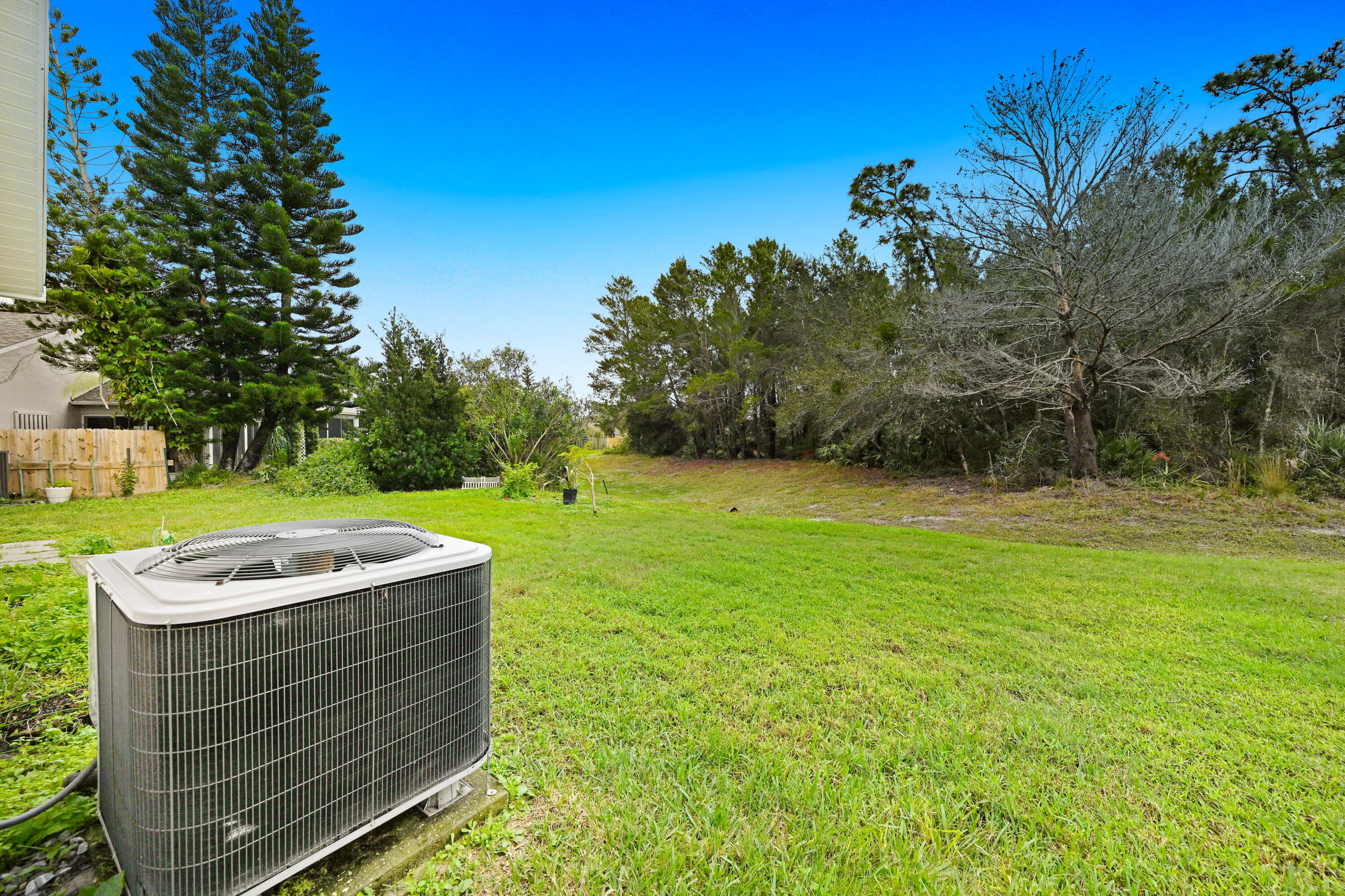 2147 Spring Creek Circle Palm Bay, FL 32905 - Photo 37 of 38 DSC_7061