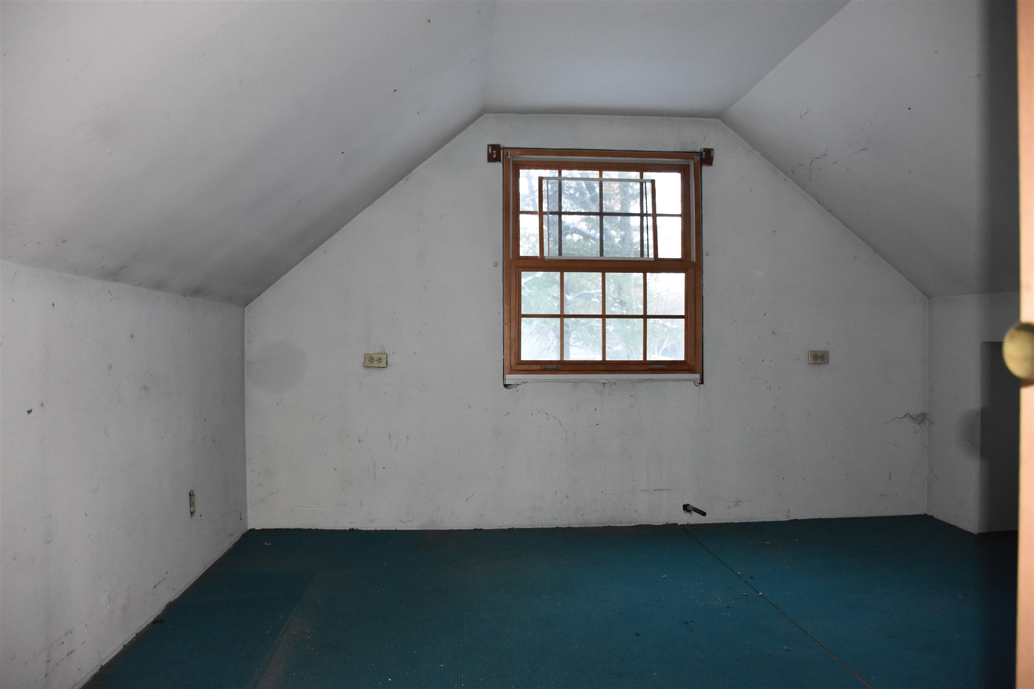 5 Bowers Road Derry, NH 03038 - Photo 14 of 22