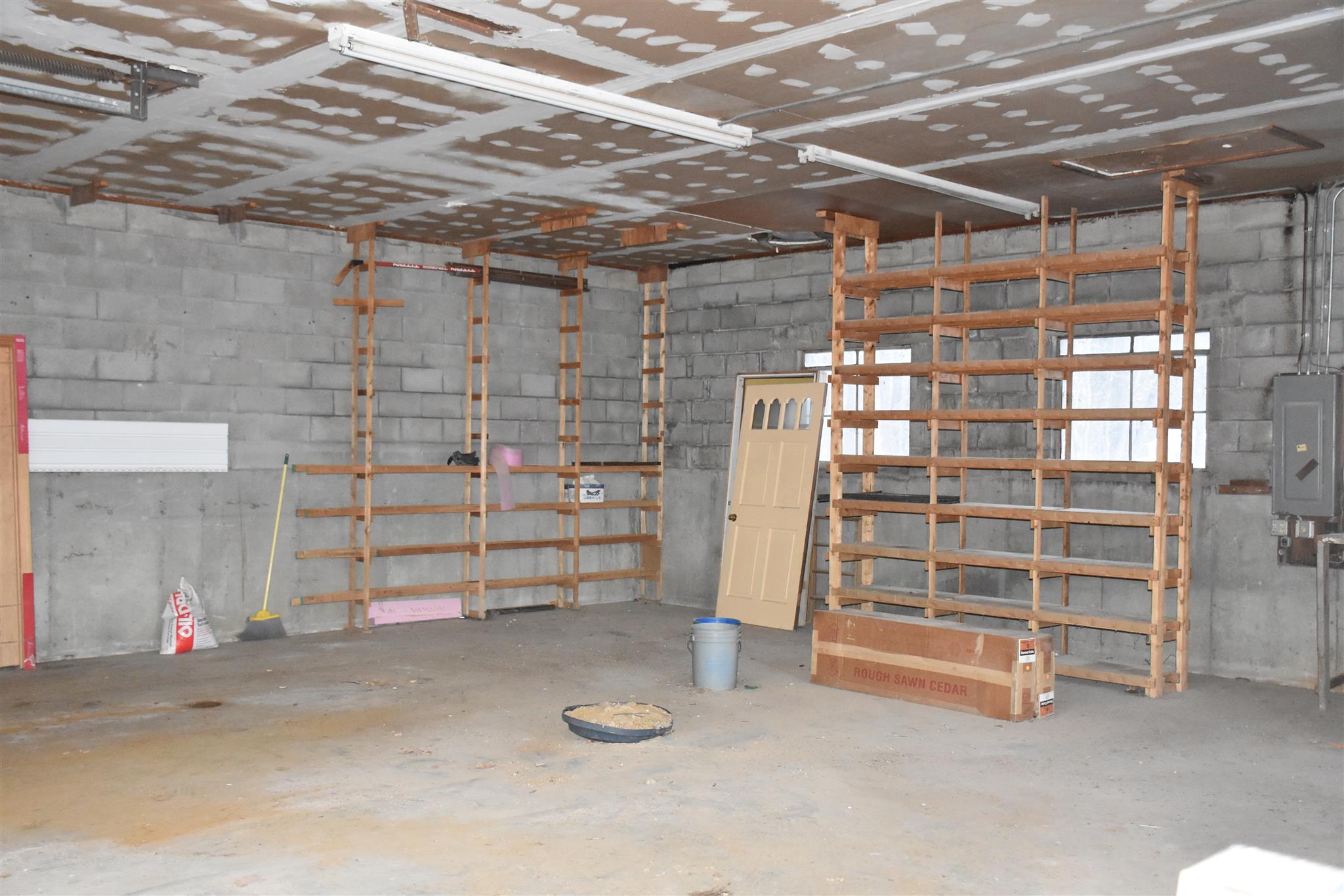 5 Bowers Road Derry, NH 03038 - Photo 19 of 22