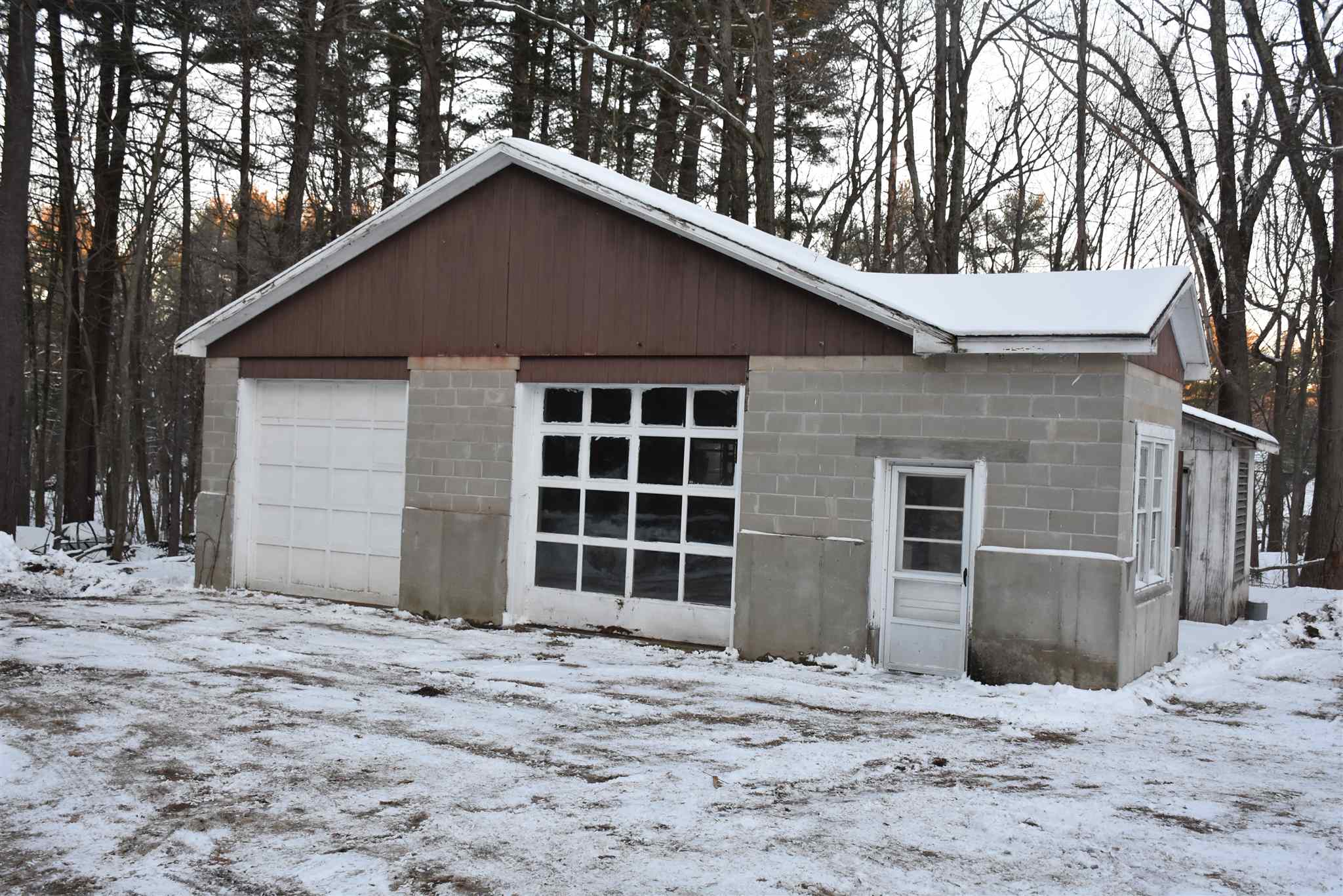 5 Bowers Road Derry, NH 03038 - Photo 5 of 22