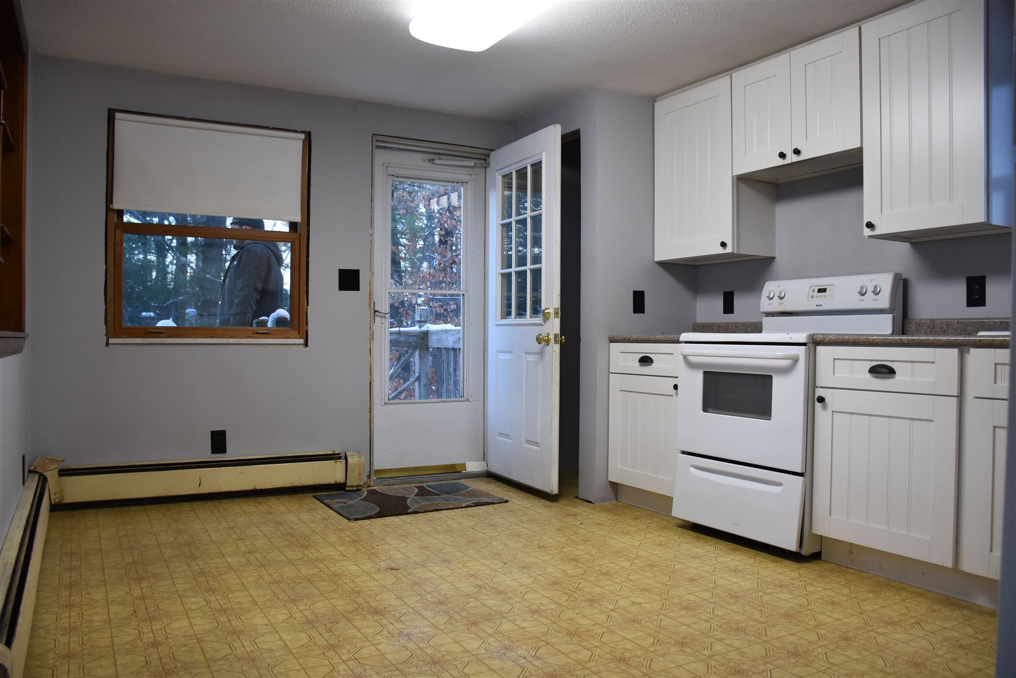 5 Bowers Road Derry, NH 03038 - Photo 8 of 22