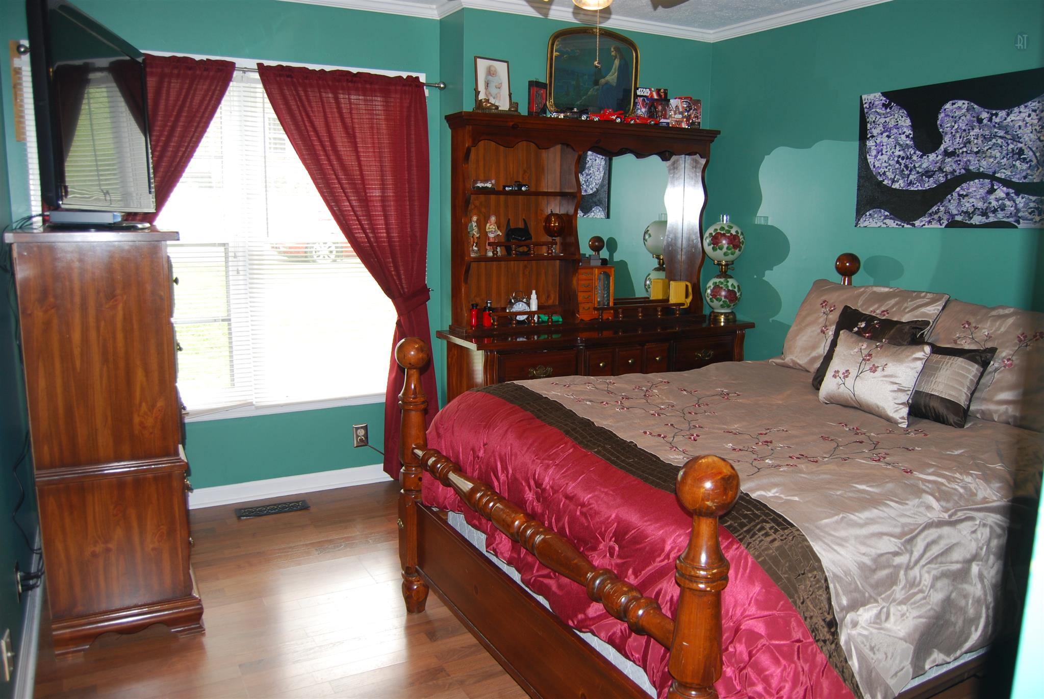 7112 Totty Road Fairview, TN 37062 - Photo 8 of 14 a view of a dining room with furniture and a window