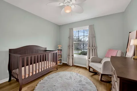 $278,000 | 1678 Trowbridge Court, Unit B, Wheaton, IL 60189