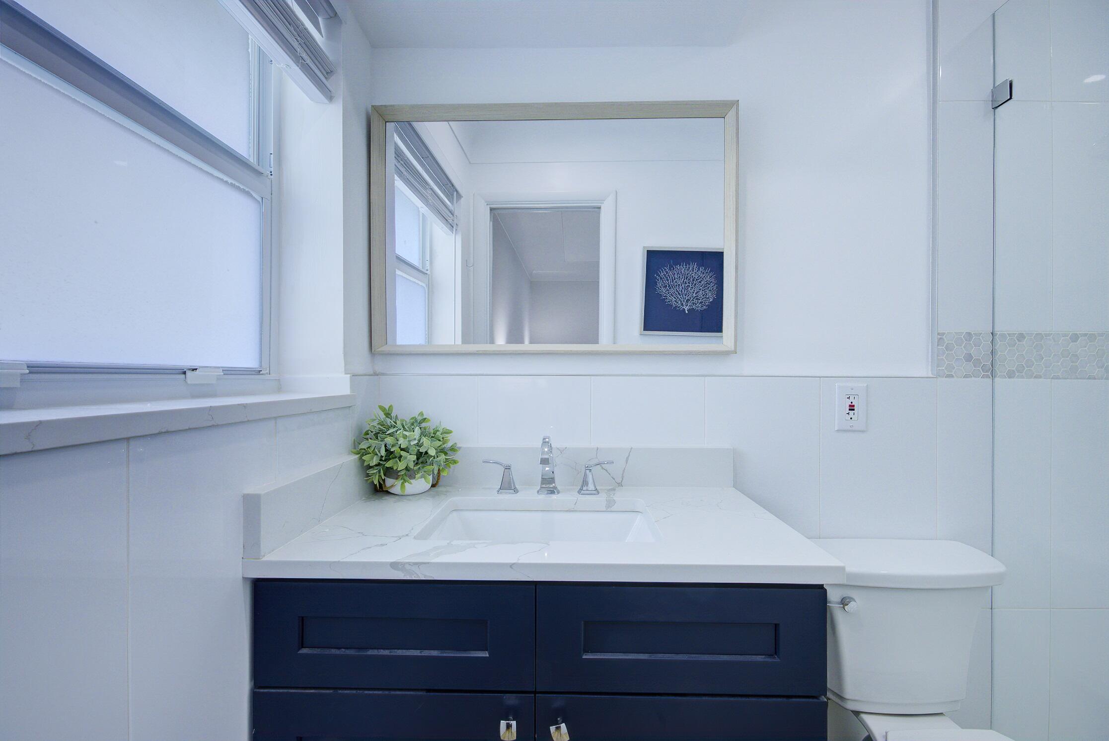 1950 Northeast 30th Street Lighthouse Point, FL 33064 - Photo 5 of 25 1950 front bathroom 2
