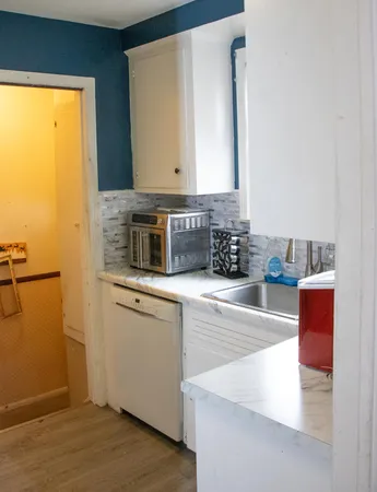 $205,000 | 14828 College Avenue, Allen Park, MI 48101