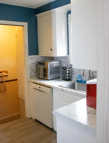 $215,000 | 14828 College Avenue, Allen Park, MI 48101