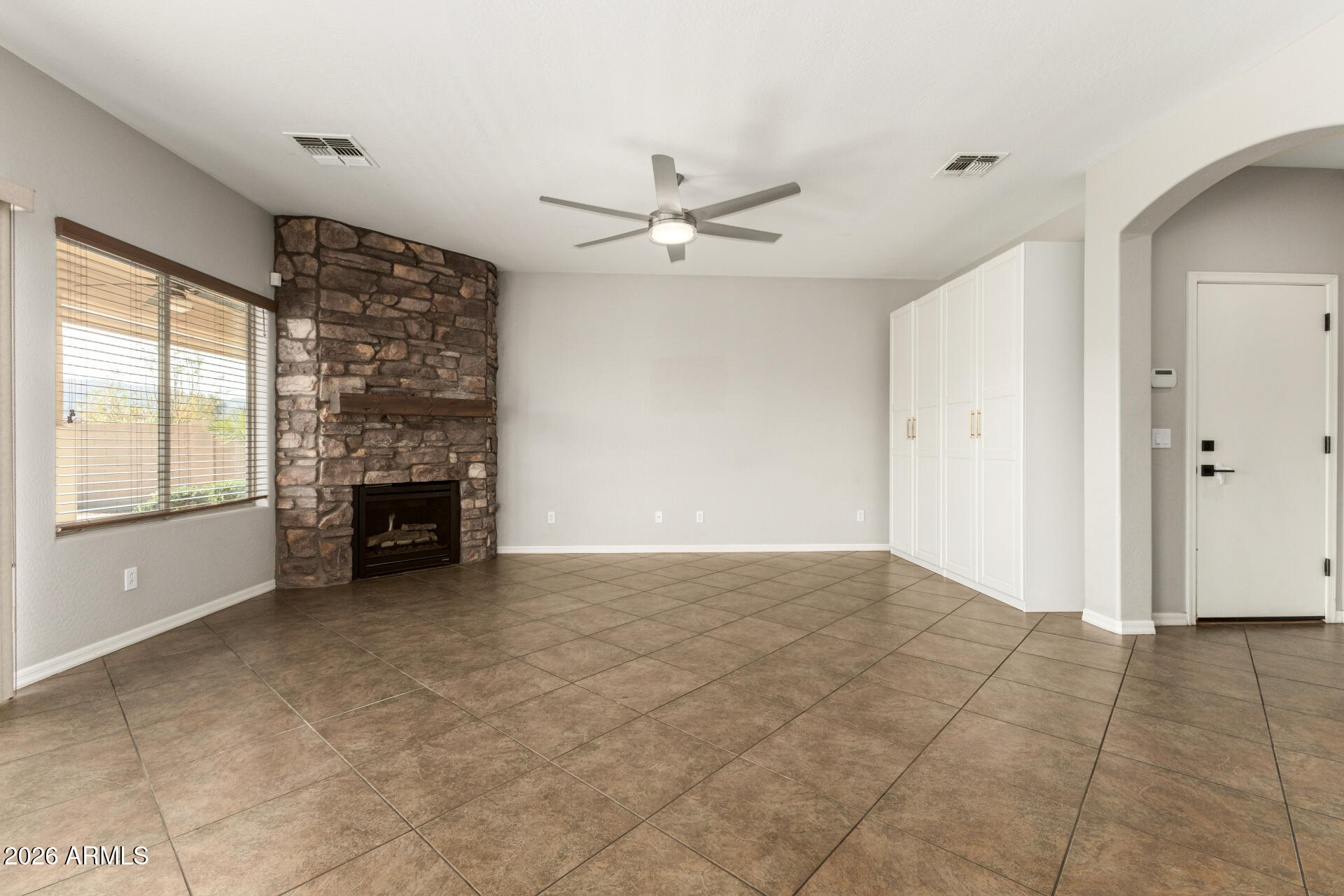 1515 East Apollo Road Phoenix, AZ 85042 - Photo 20 of 55 12 Apollo