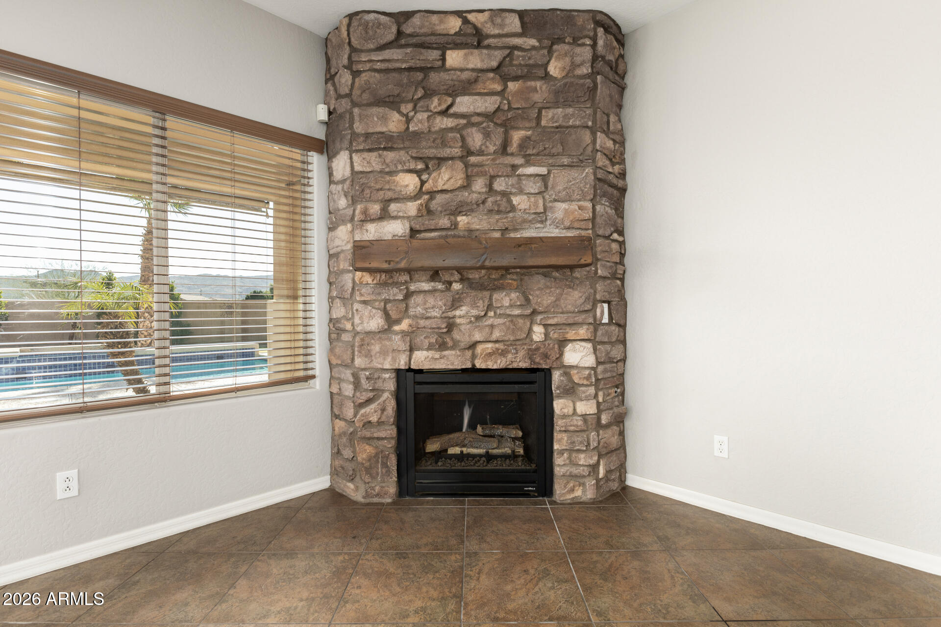 1515 East Apollo Road Phoenix, AZ 85042 - Photo 28 of 55 15 Apollo