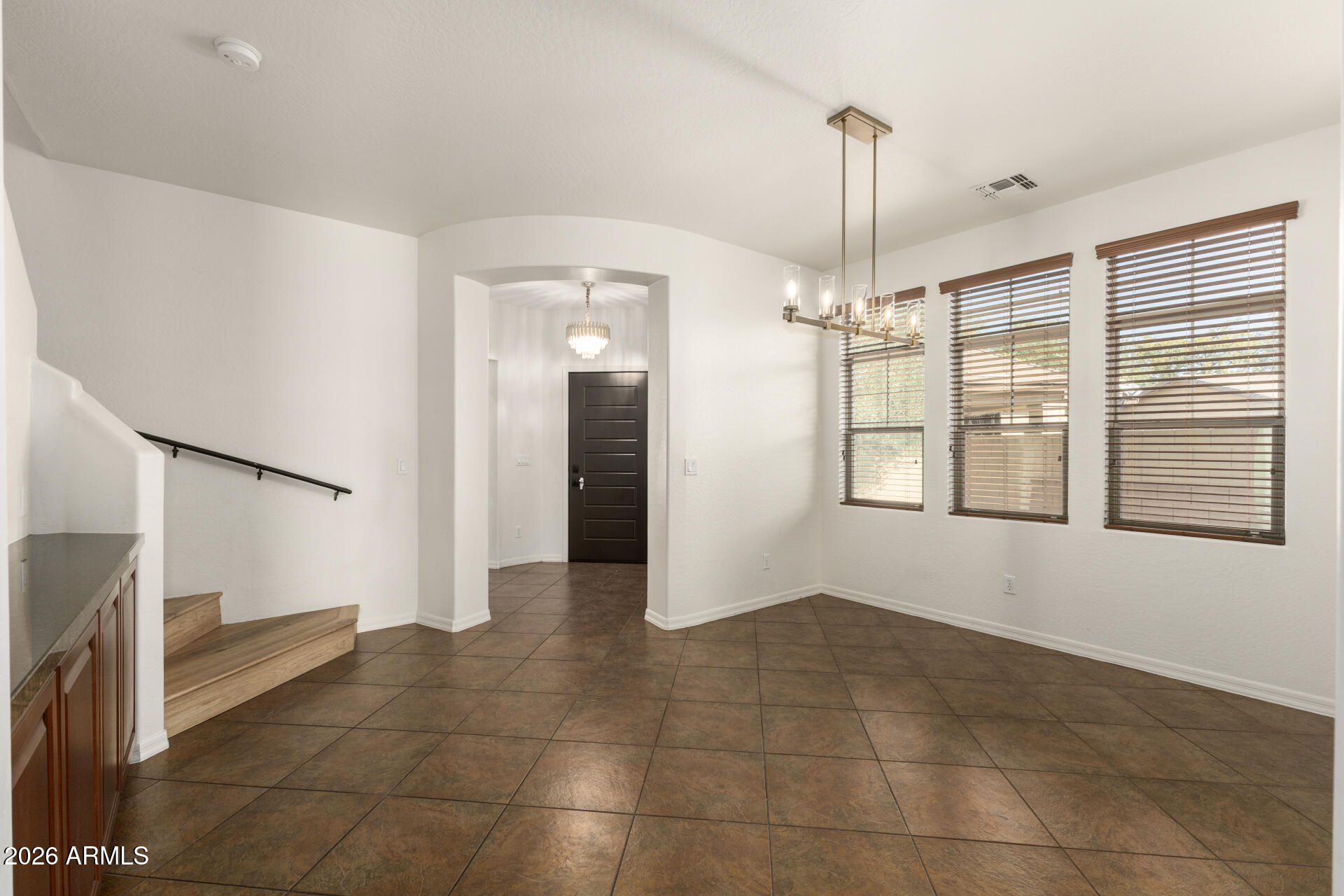 1515 East Apollo Road Phoenix, AZ 85042 - Photo 3 of 55 08 Apollo