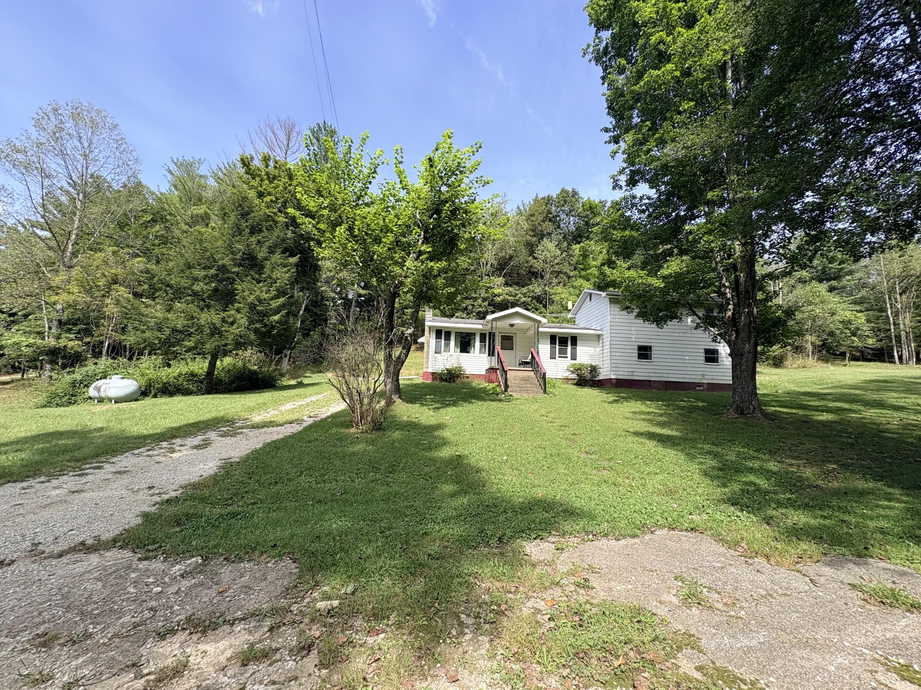 1270 Menix Road Olive Hill, KY 41164 - Photo 6 of 51 IMG_3306