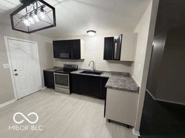 $175,000 | 6402 Meadowlark Drive, Indianapolis, IN 46226