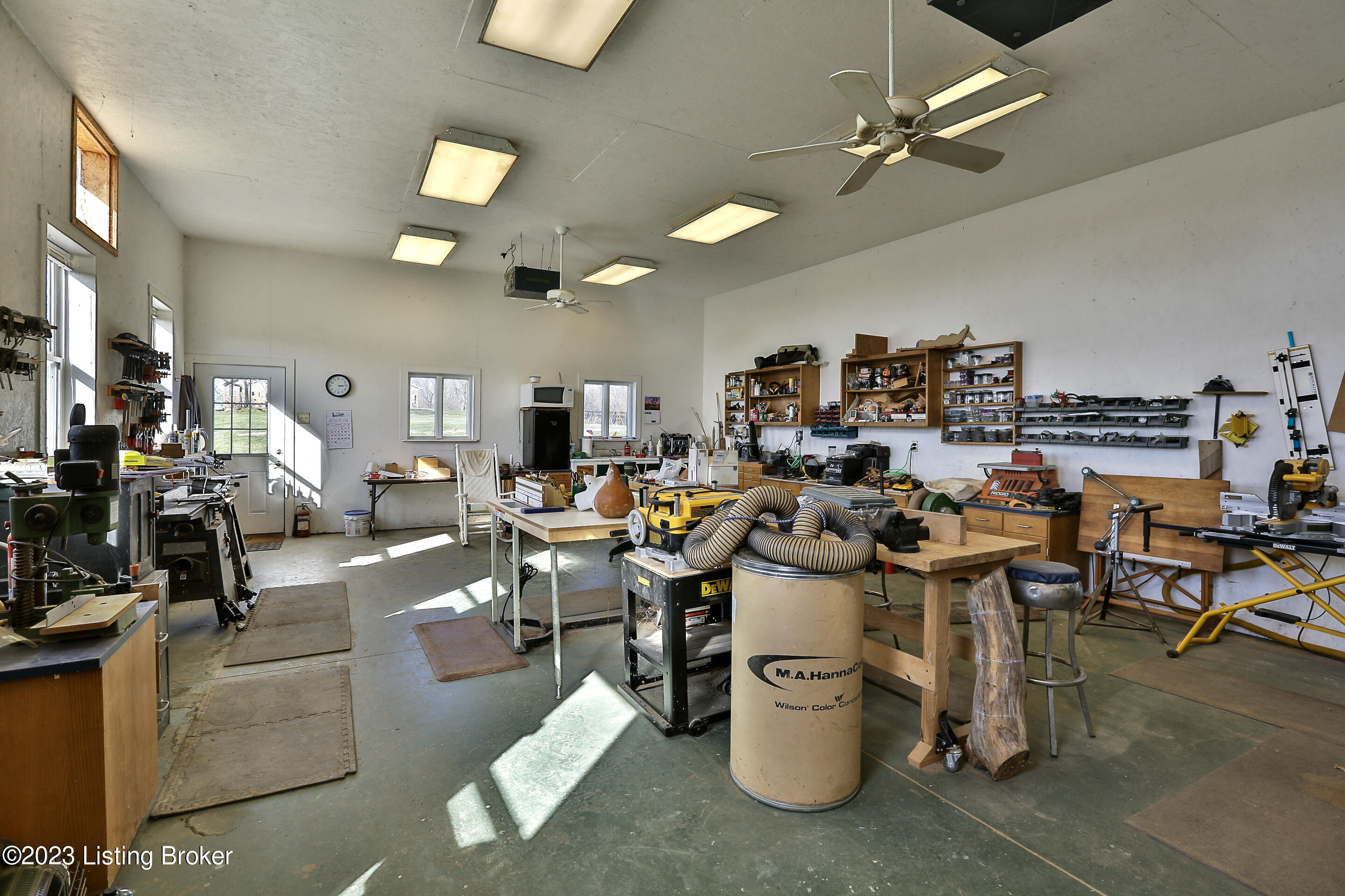 7651 Waddy Road Waddy, KY 40076 - Photo 52 of 82 CT6C4435
