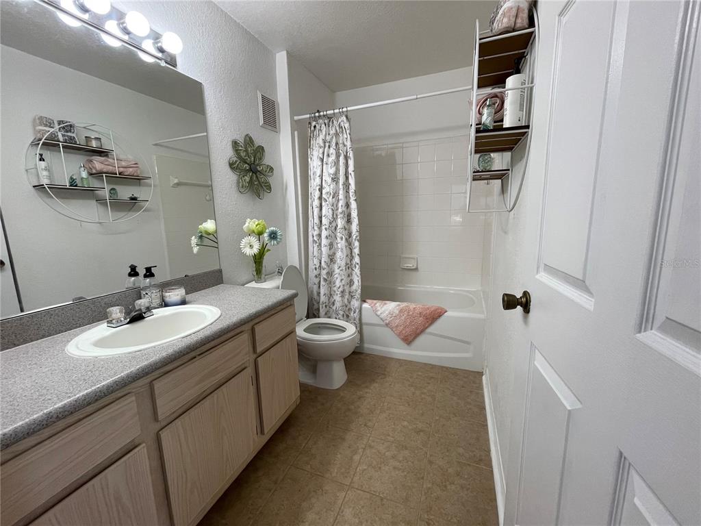 8932 Manor Loop, Unit 108 Lakewood Ranch, FL 34202 - Photo 15 of 17 Gallery Image 15