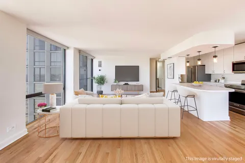 $499,000 | 345 West Fullerton Parkway, Unit 1905, Chicago, IL 60614