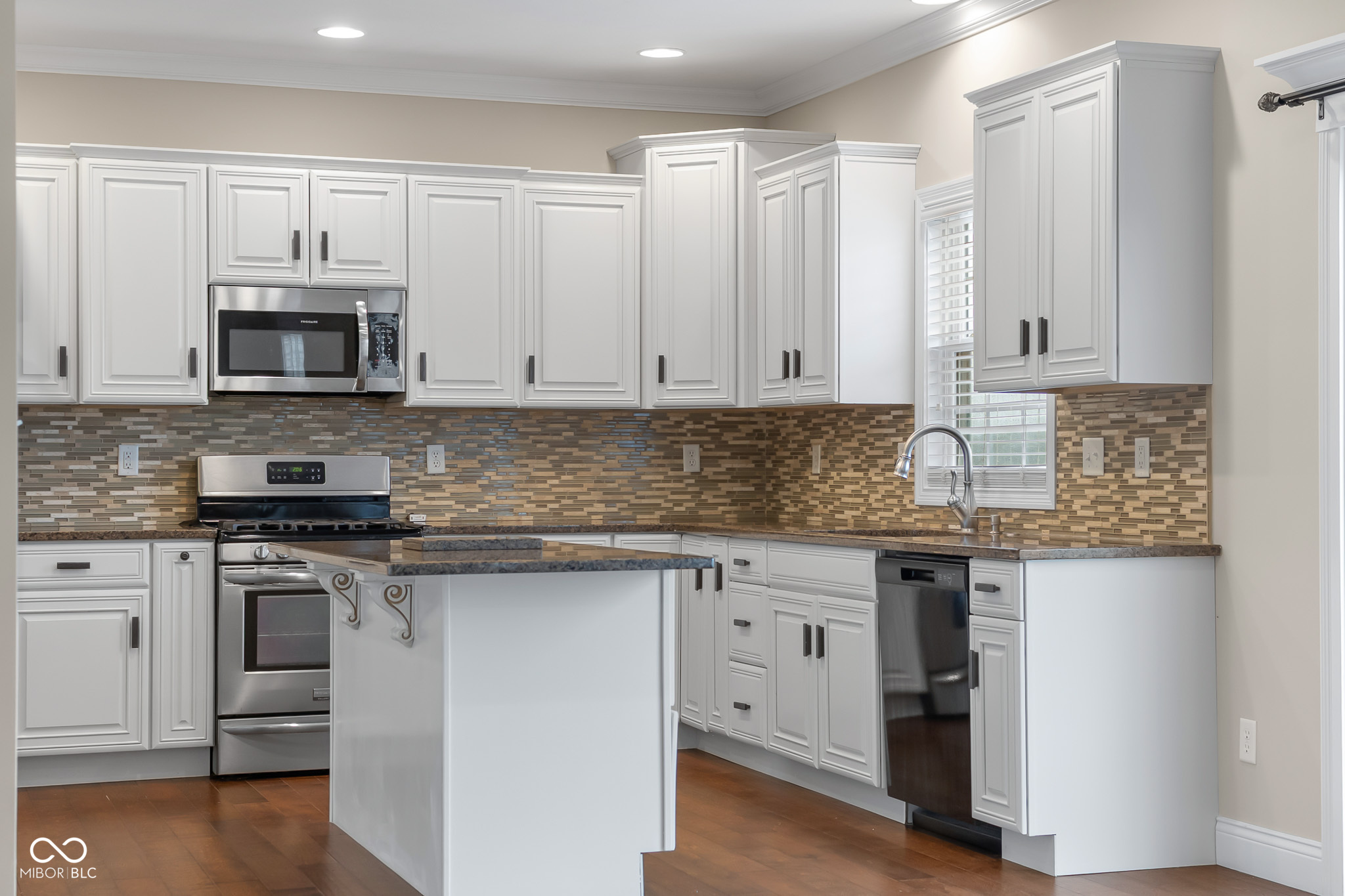 2503 Violet Way Columbus, IN 47201 - Photo 11 of 63