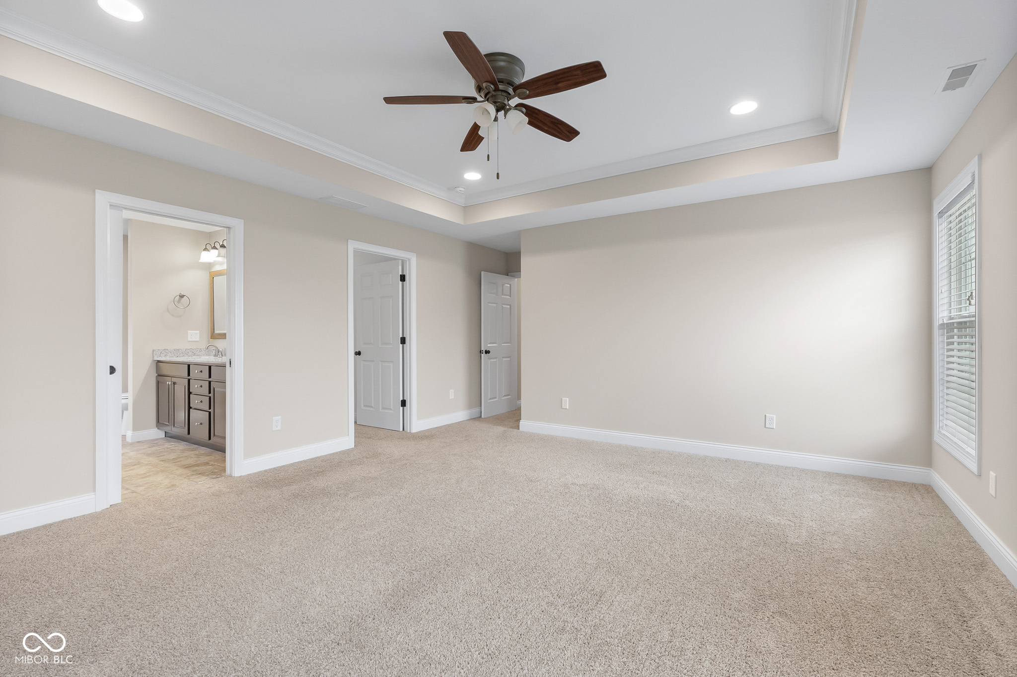 2503 Violet Way Columbus, IN 47201 - Photo 23 of 63