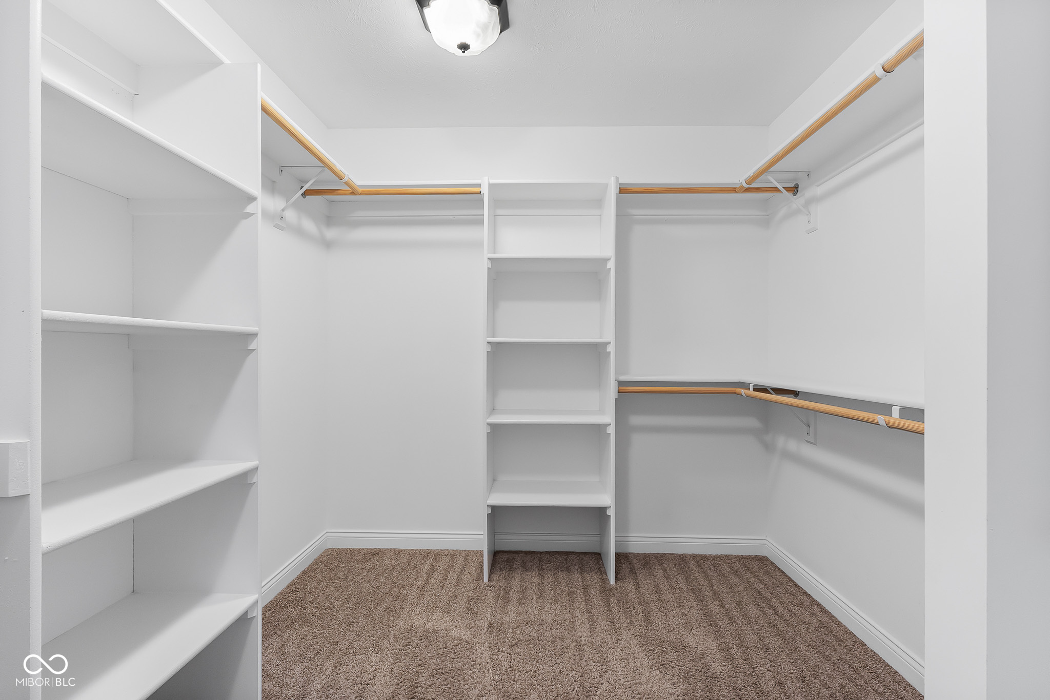 2503 Violet Way Columbus, IN 47201 - Photo 31 of 63