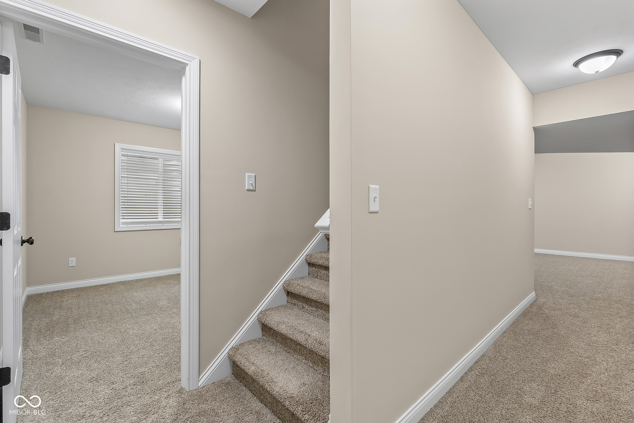 2503 Violet Way Columbus, IN 47201 - Photo 44 of 63