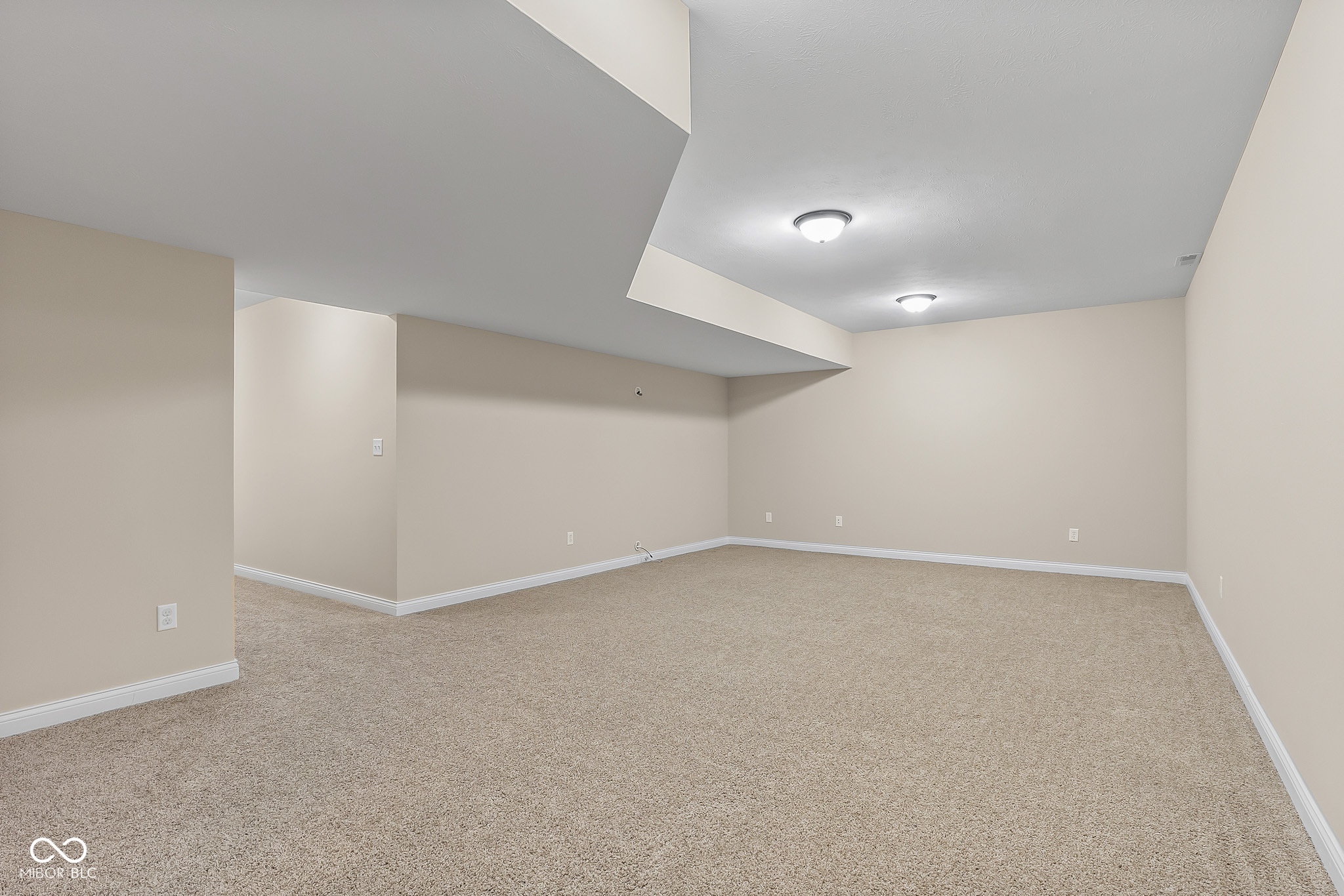 2503 Violet Way Columbus, IN 47201 - Photo 49 of 63