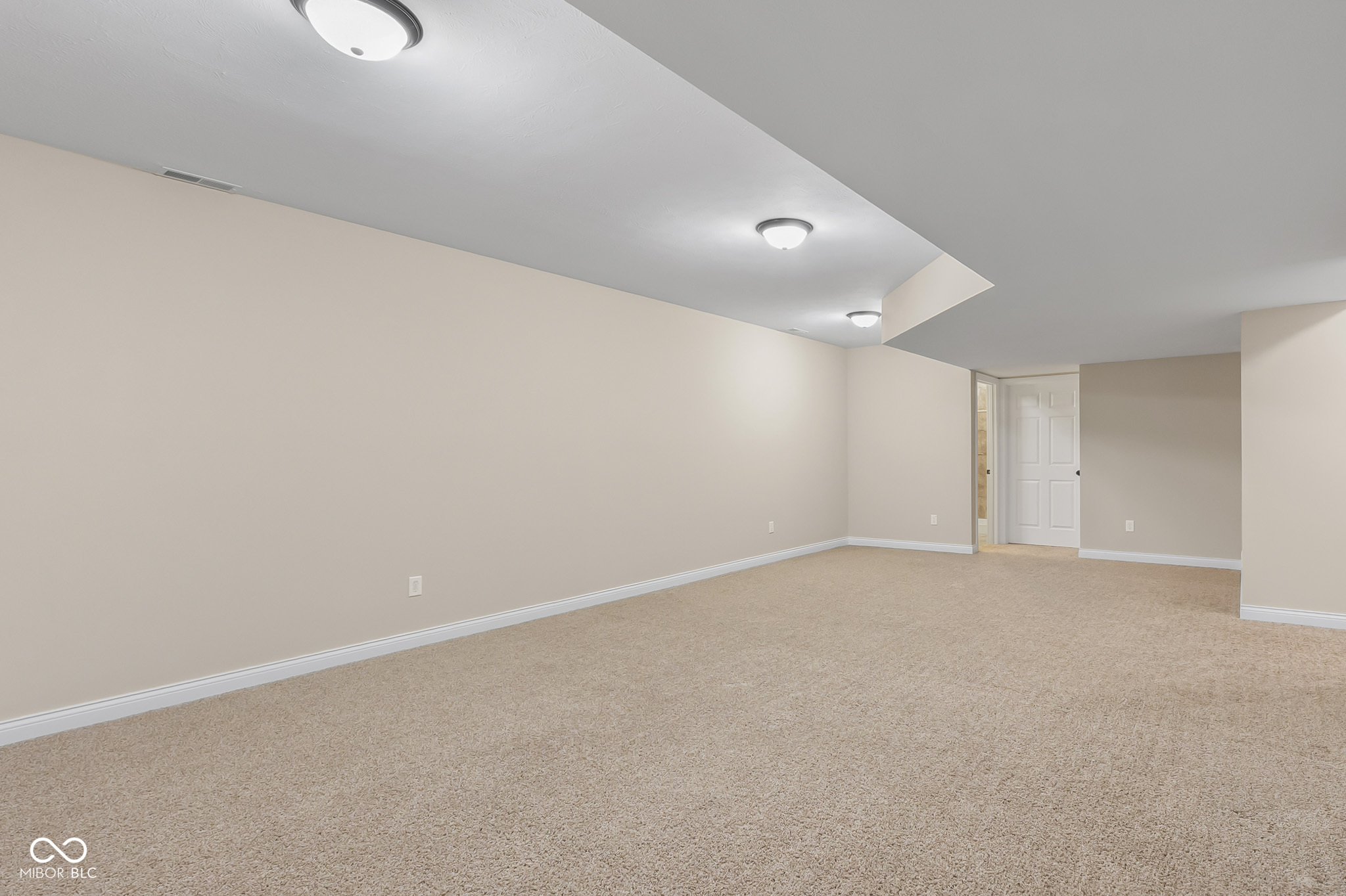 2503 Violet Way Columbus, IN 47201 - Photo 52 of 63