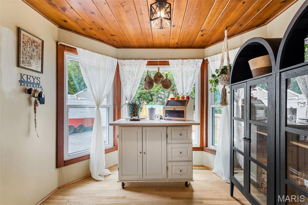 329 Stark Court Webster Groves, MO 63119 - Photo 24 of 63 Gallery Image 24
