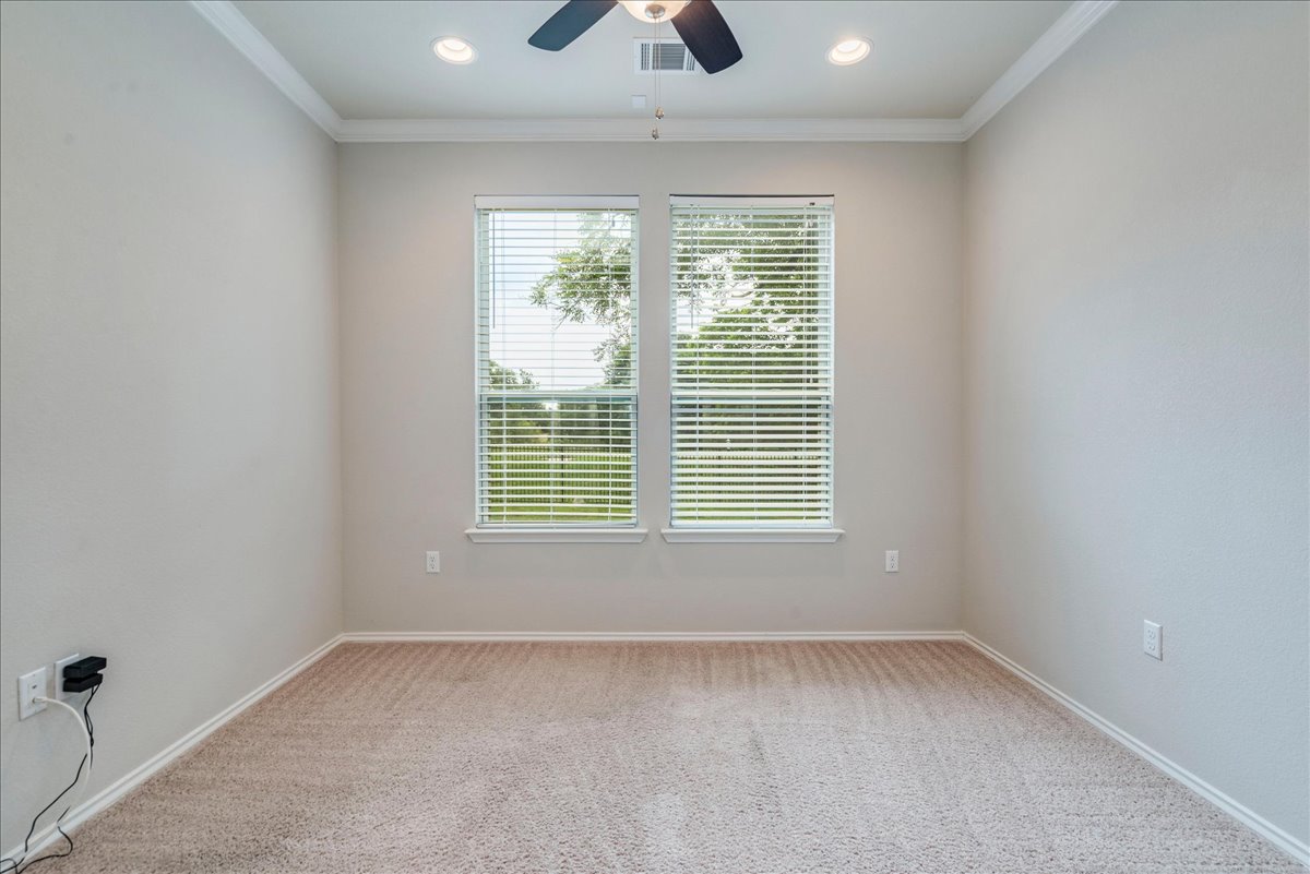 10515 Turnbull Loop Austin, TX 78717 - Photo 17 of 38