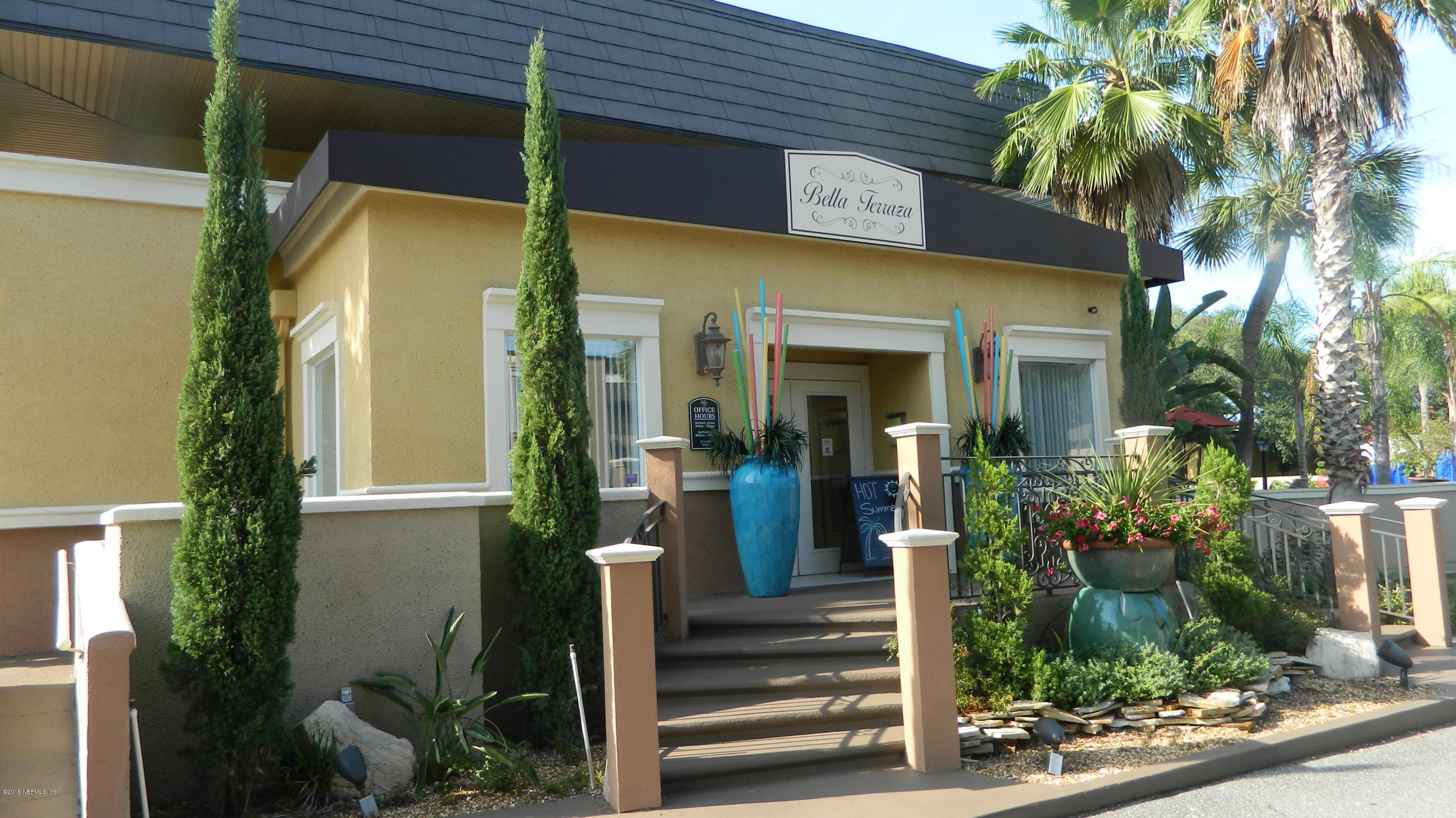 355 Monument Road, Unit 22D2 Jacksonville, FL 32225 - Photo 14 of 14 front view of a house