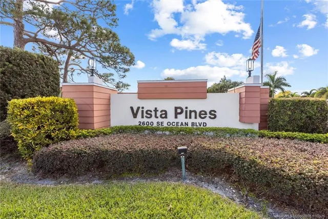 $105,888 | 2600 Southeast Ocean Boulevard, Unit E5, Stuart, FL 34996