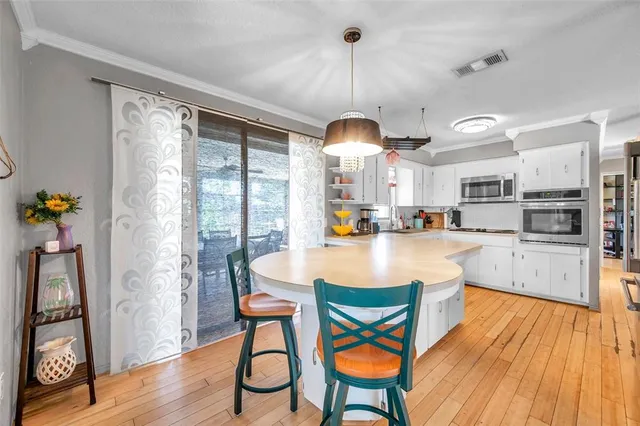 $455,000 | 2825 60th Street North, St. Petersburg, FL 33710