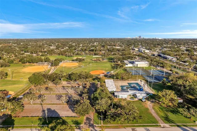 $455,000 | 2825 60th Street North, St. Petersburg, FL 33710