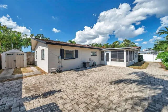 $455,000 | 2825 60th Street North, St. Petersburg, FL 33710