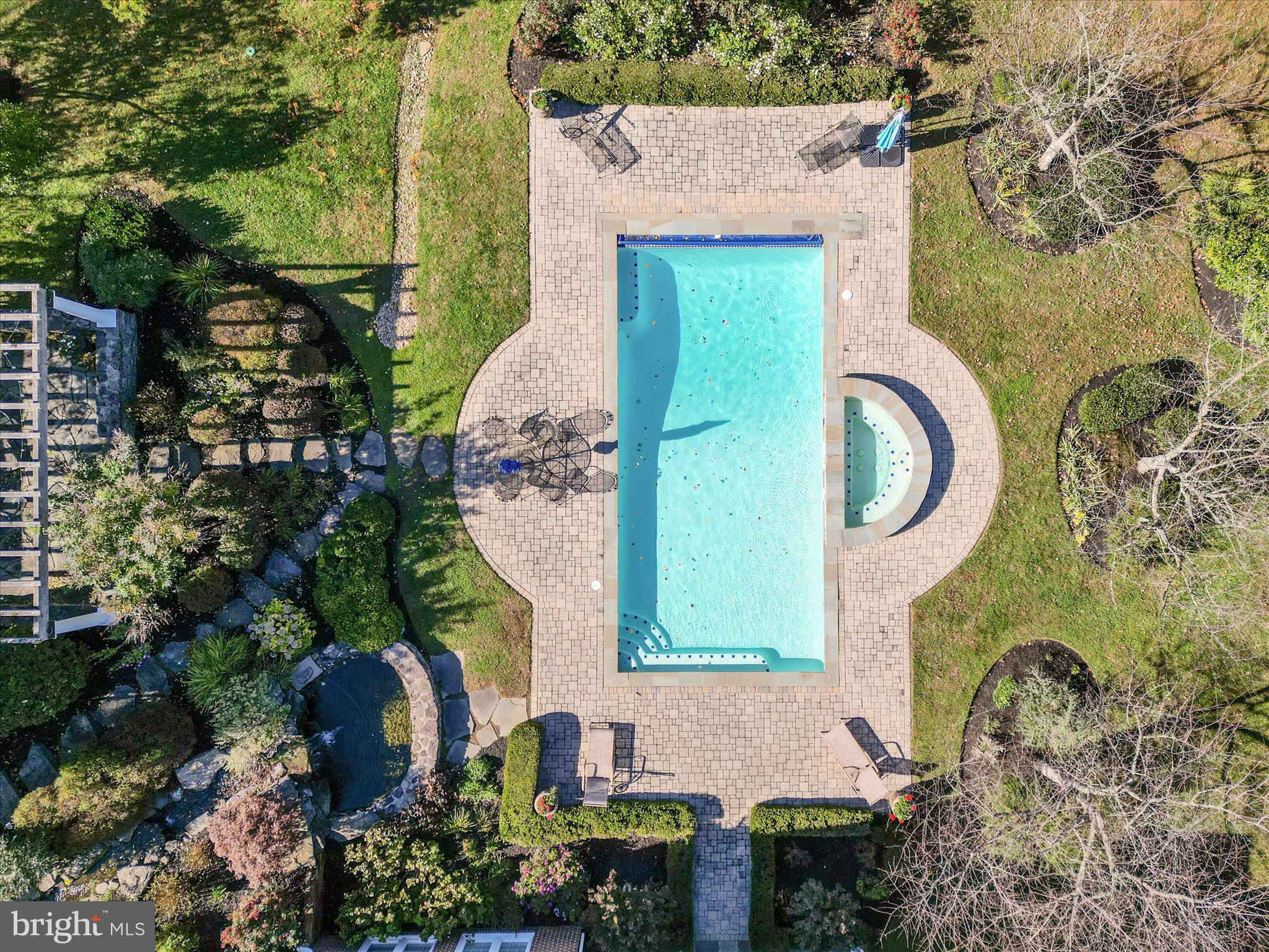 17635 Harmony Church Road Hamilton, VA 20158 - Photo 30 of 104 Aerial view of pool and incredible landscaping